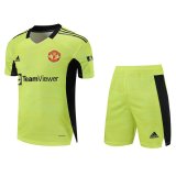 21/22 Manchester United Goalkeeper Green Soccer Kit (Jersey + Shorts) Mens