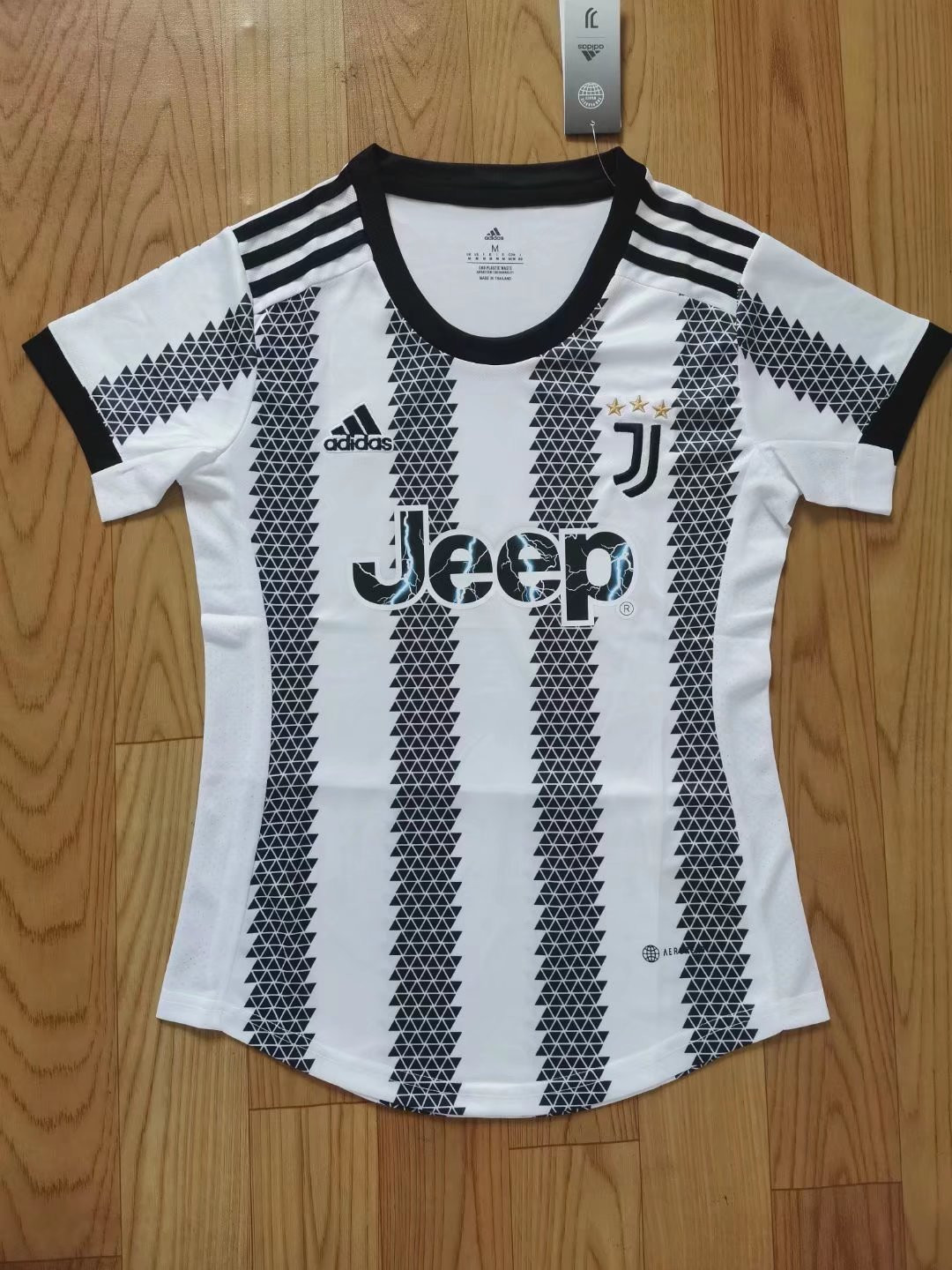 22/23 Juventus Home Soccer Jersey Womens