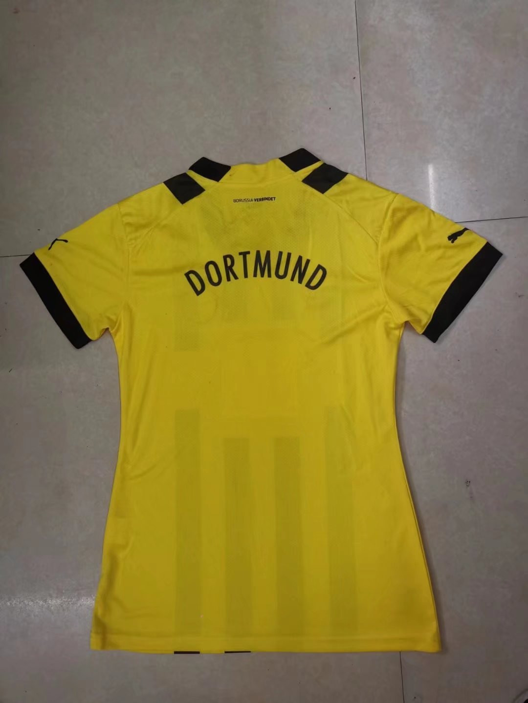 22/23 Borussia Dortmund Home Soccer Jersey Womens